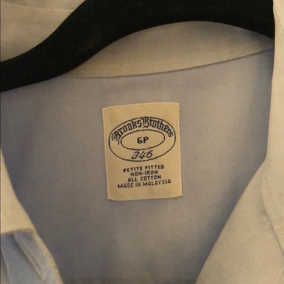 Women’sBrooks Brothers non iron shirts - Picture 3 of 13